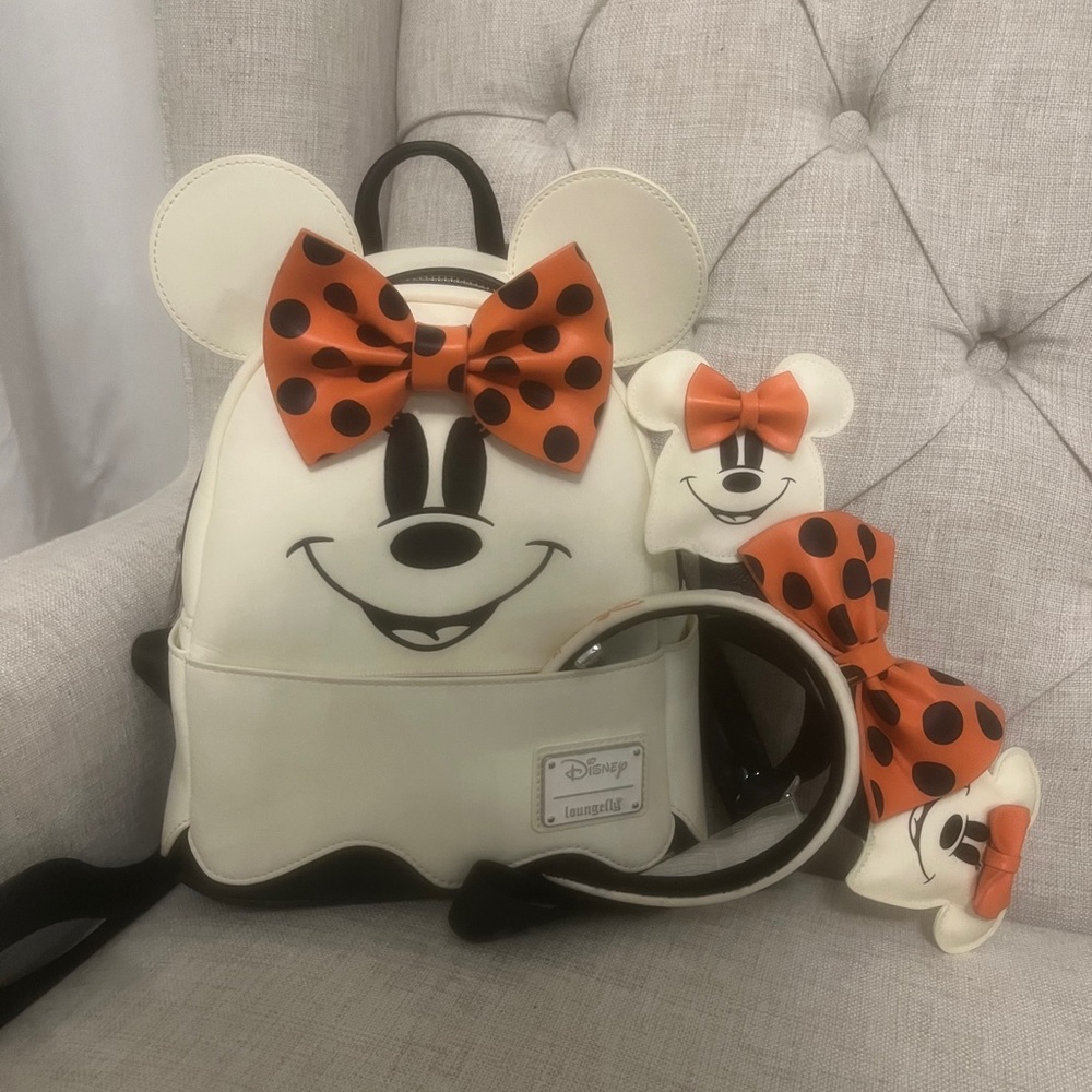 Disney loungefly
